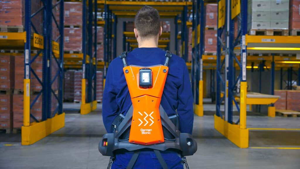 Dachser implementa exosqueletos ativos capazes de facilitar operações