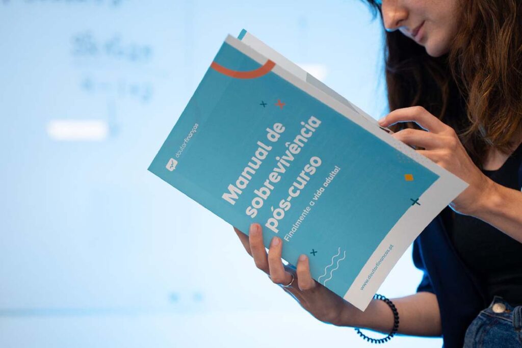 Doutor Finanças dá dicas a jovens sobre o que fazer após o final de curso