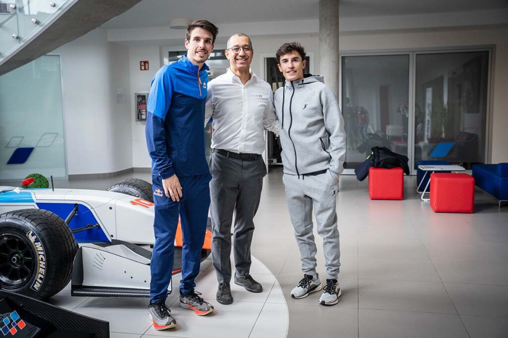 Português Emiliano Ventura e irmãos Márquez oficializam parceria de trabalho no MotoGP