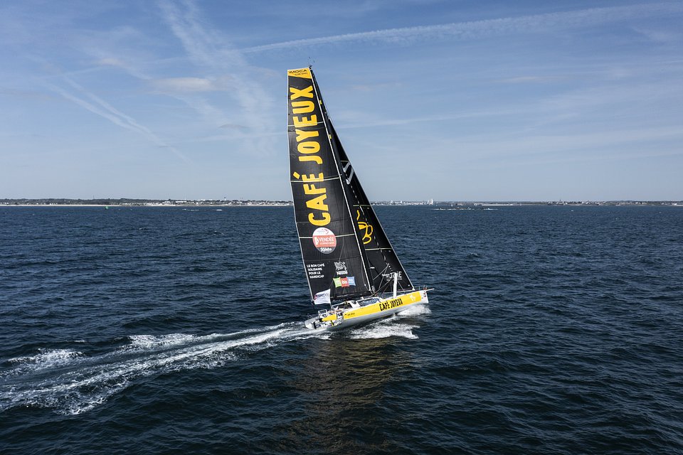 IMOCA Café Joyeux chega pela primeira vez a Portugal para dar visibilidade à inclusão